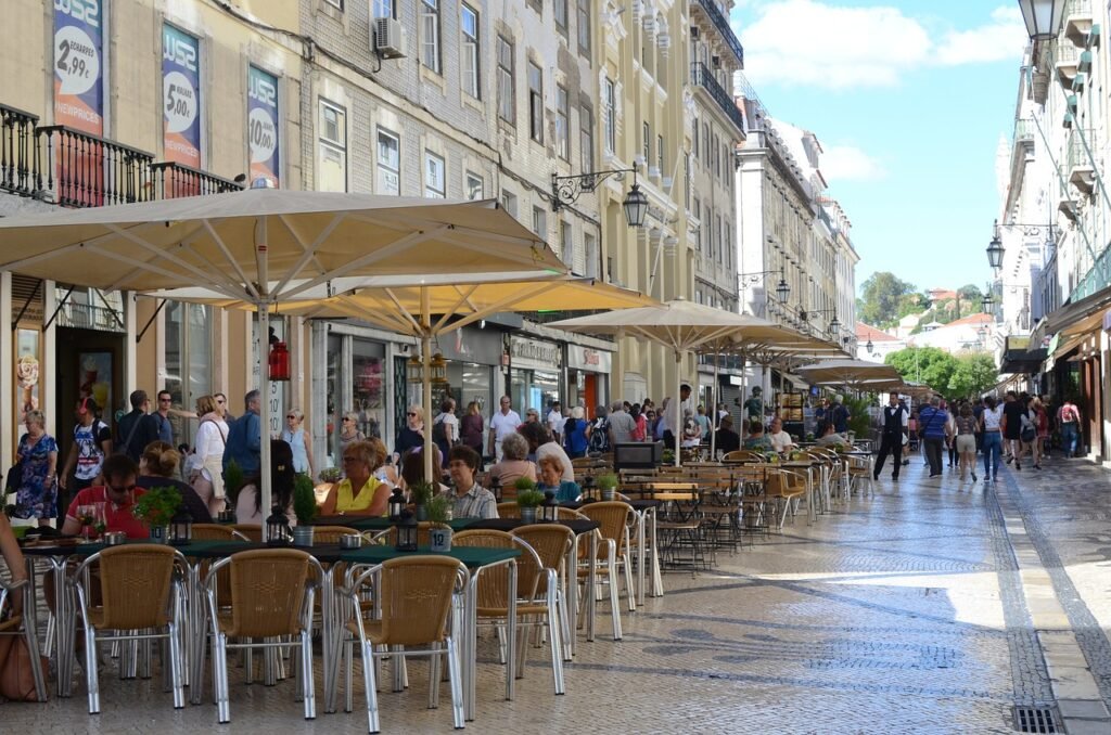 august street, lisbon, portugal-1739258.jpg